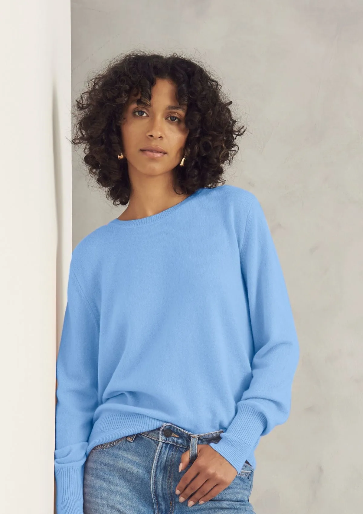 Cashmere Crew Neck Sweater in Delta Blue