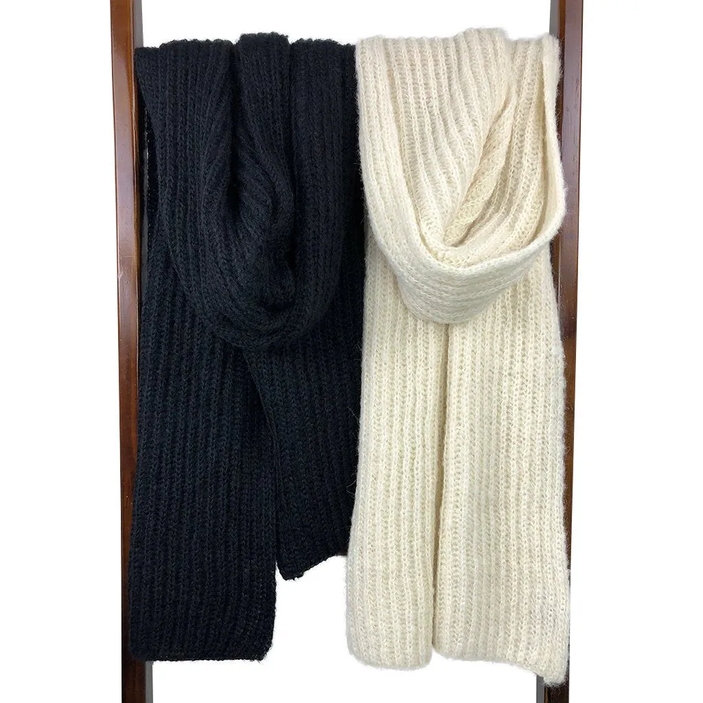 Chunky Knit Alpaca Scarf | CozyCouture®