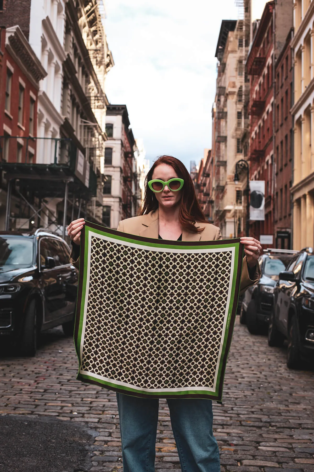 Double Sided Silk Scarf Of Polka Dot Bloom - Brown