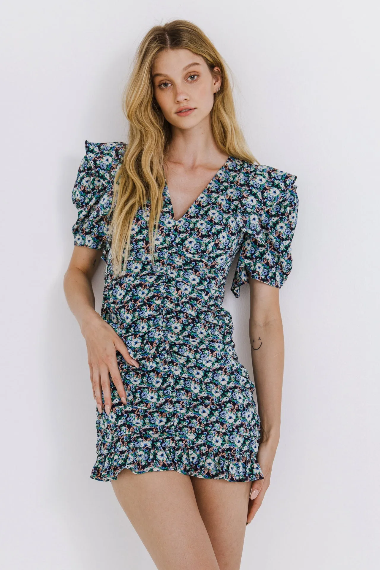 Endless Rose - Floral V-neck Shirring Dress