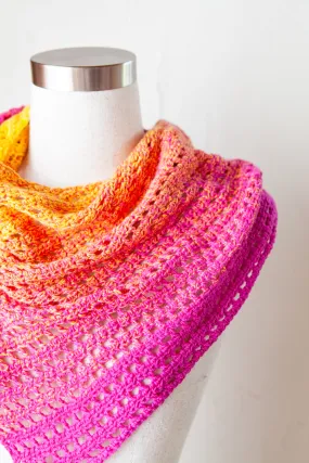 FREE Crochet Pattern -  Perlen Triangle Scarf