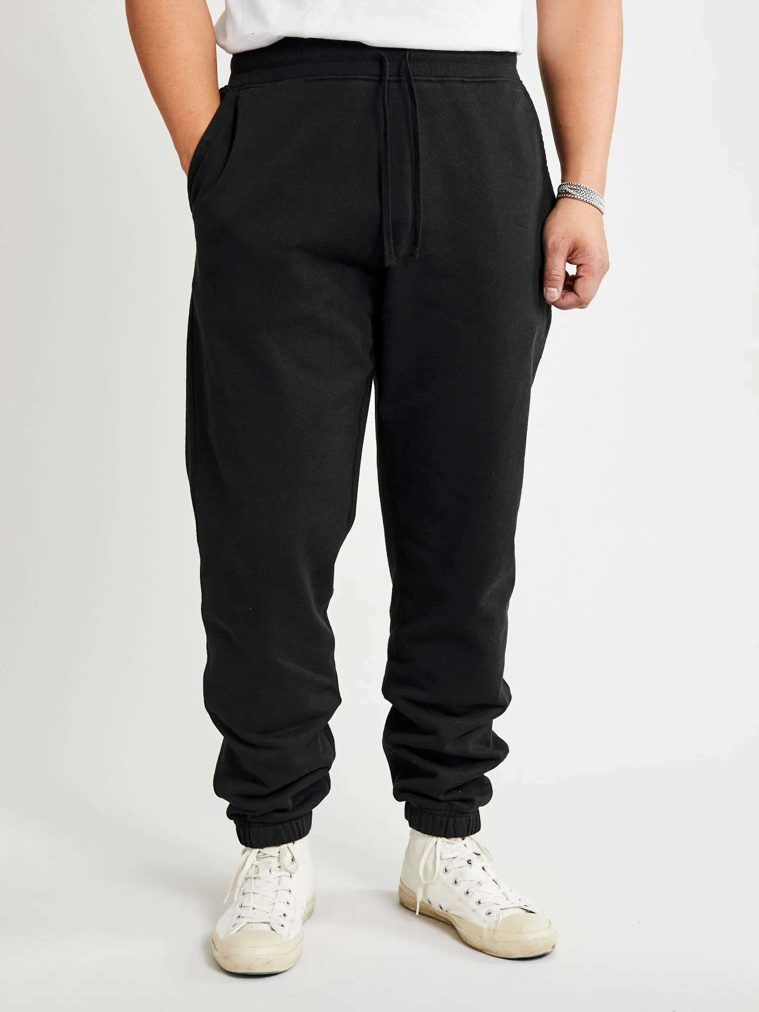 Heavyweight Fleece Cuffed Sweatpant in Black