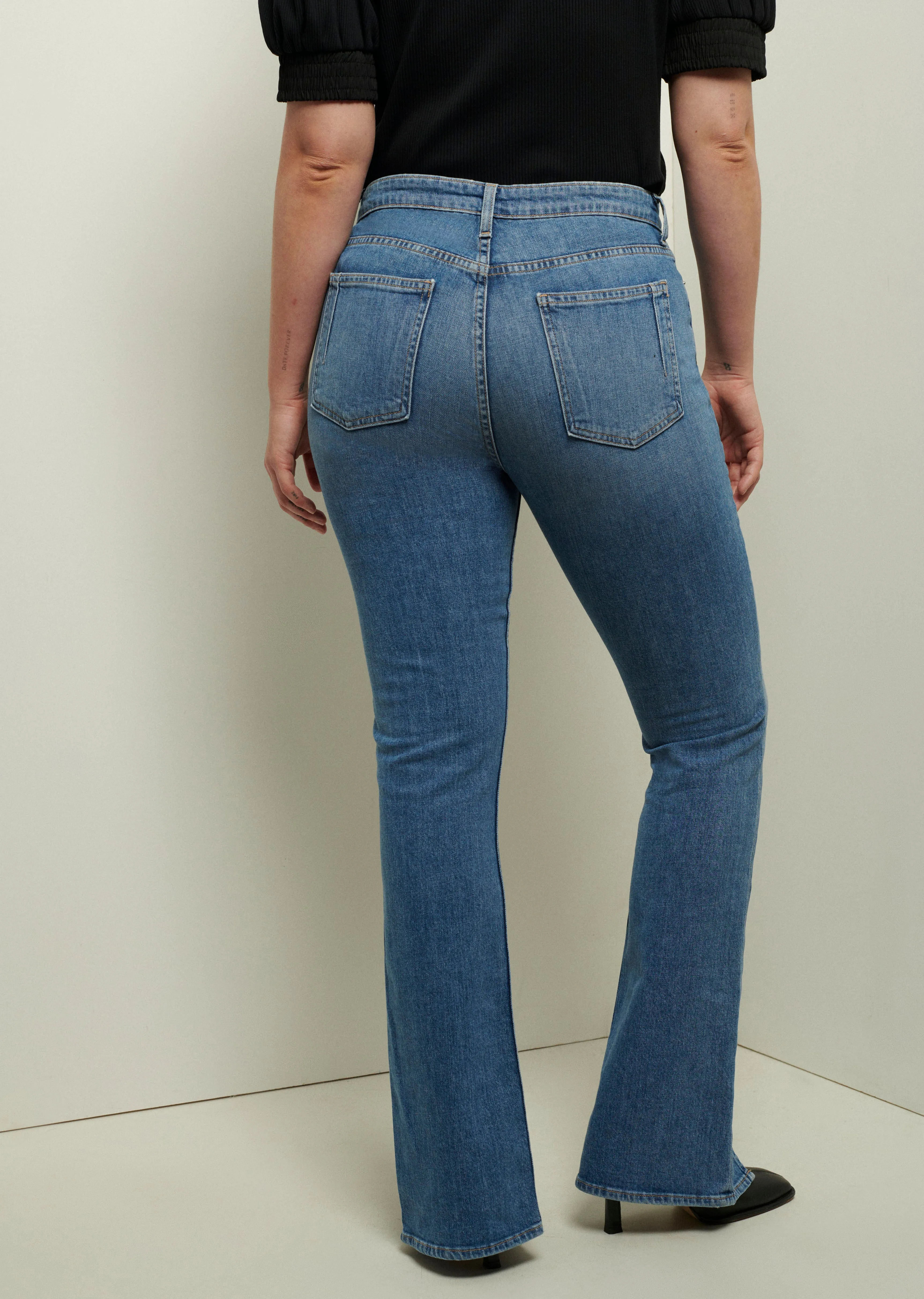 Lucia Front Slit Jeans - Medium Wash