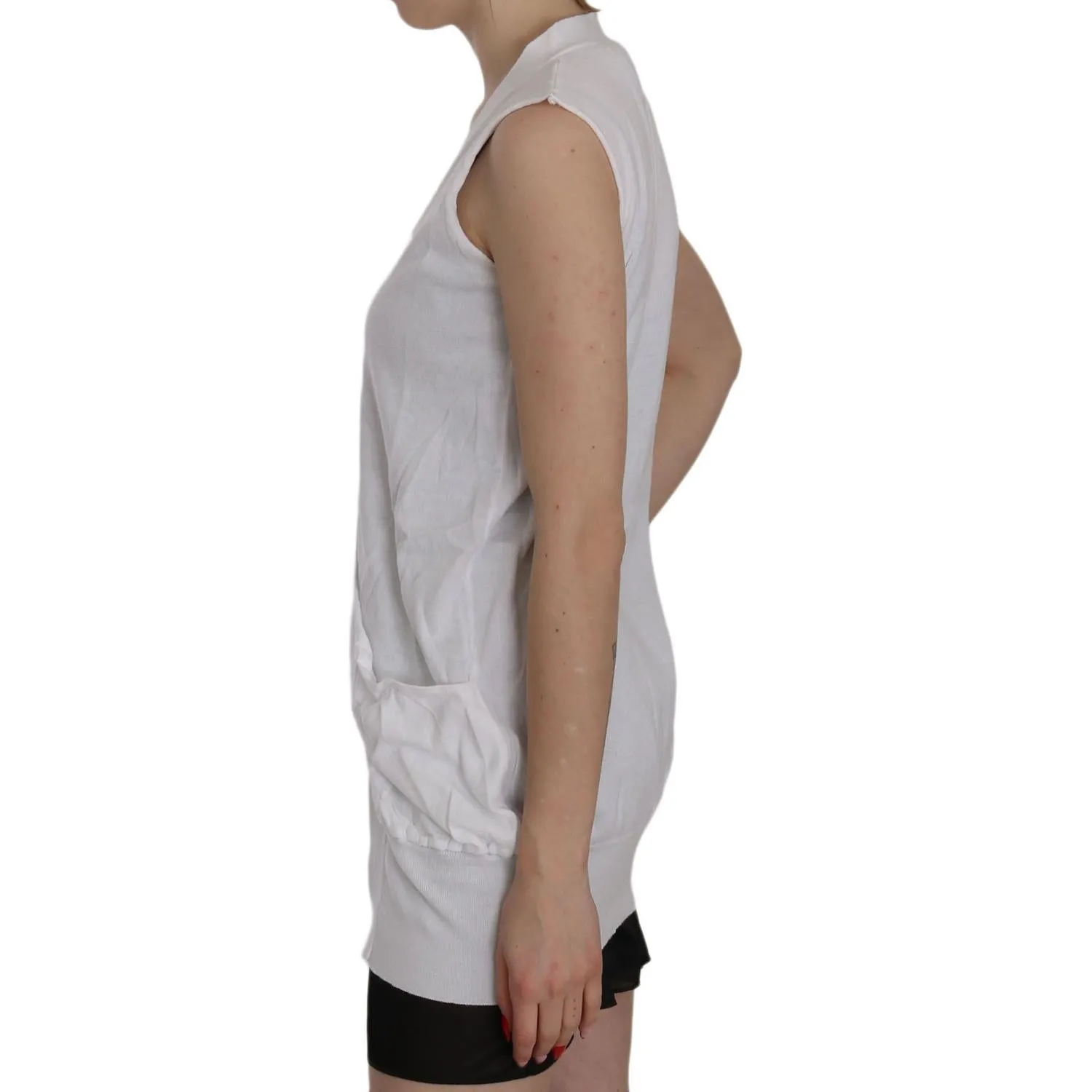 PINK MEMORIES Elegant Sleeveless Cotton Vest in Pristine White