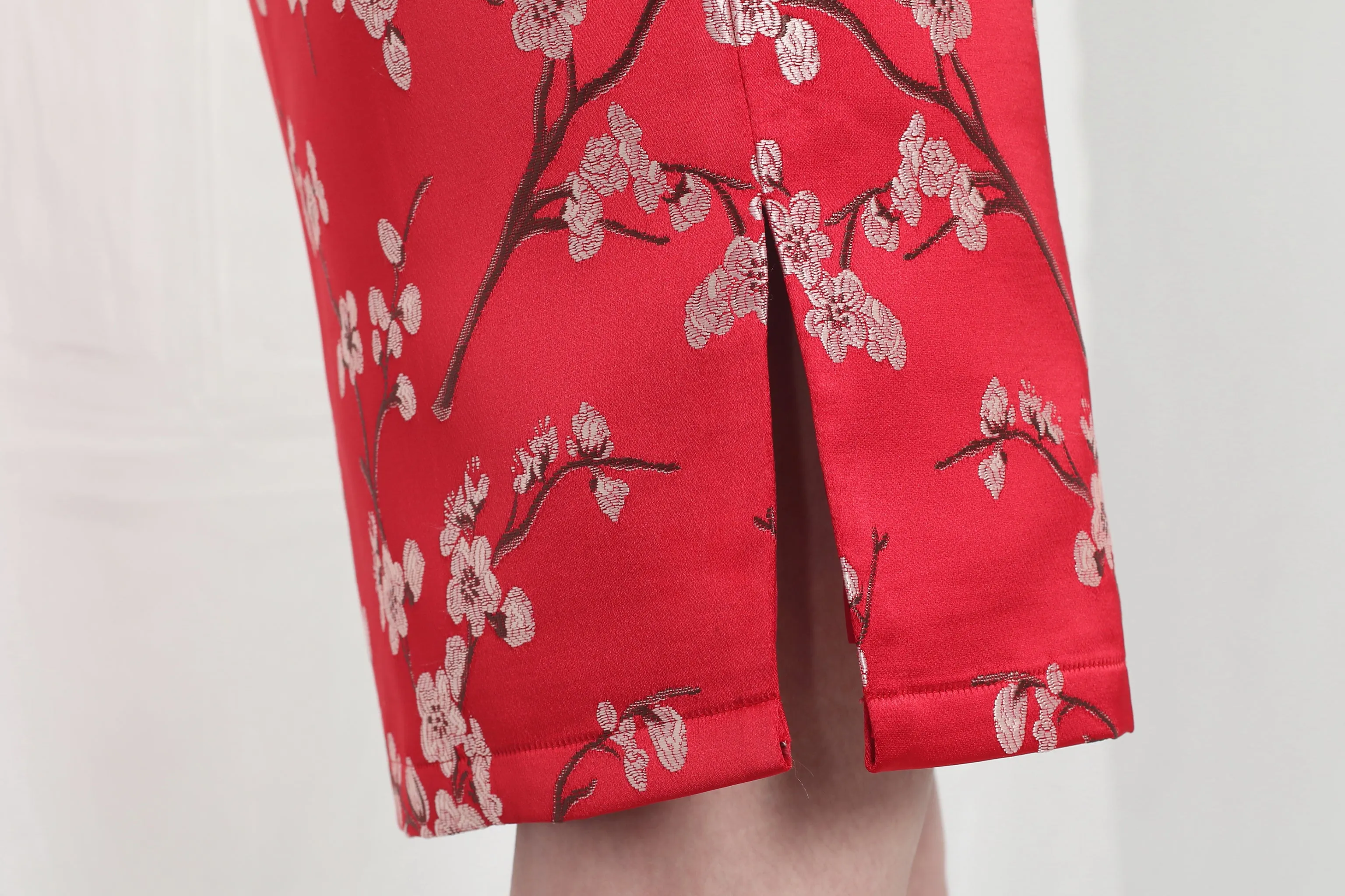 POLLY Plum Brocade Cheongsam