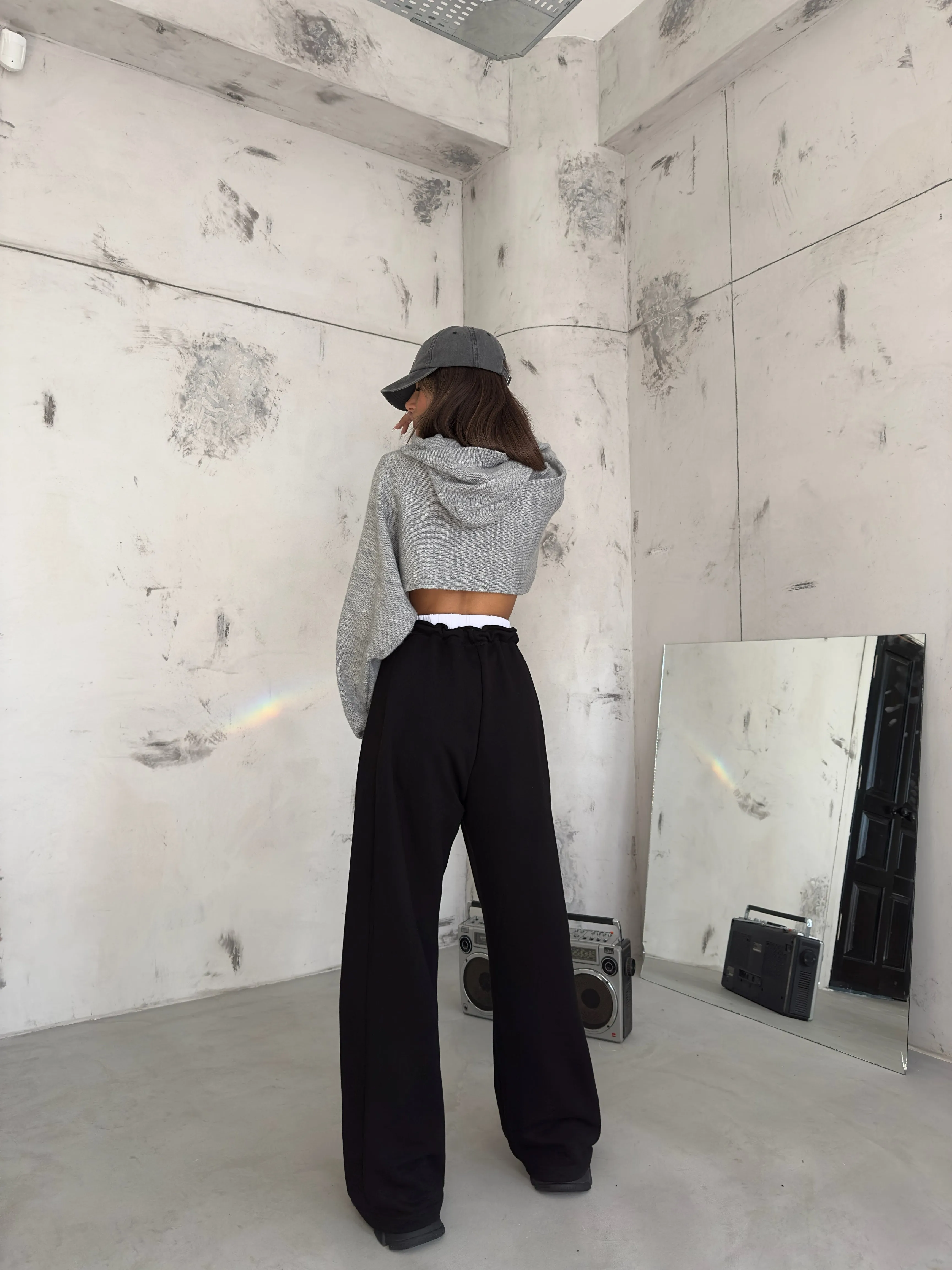 Stitch Detail Wide Leg Sweatpants