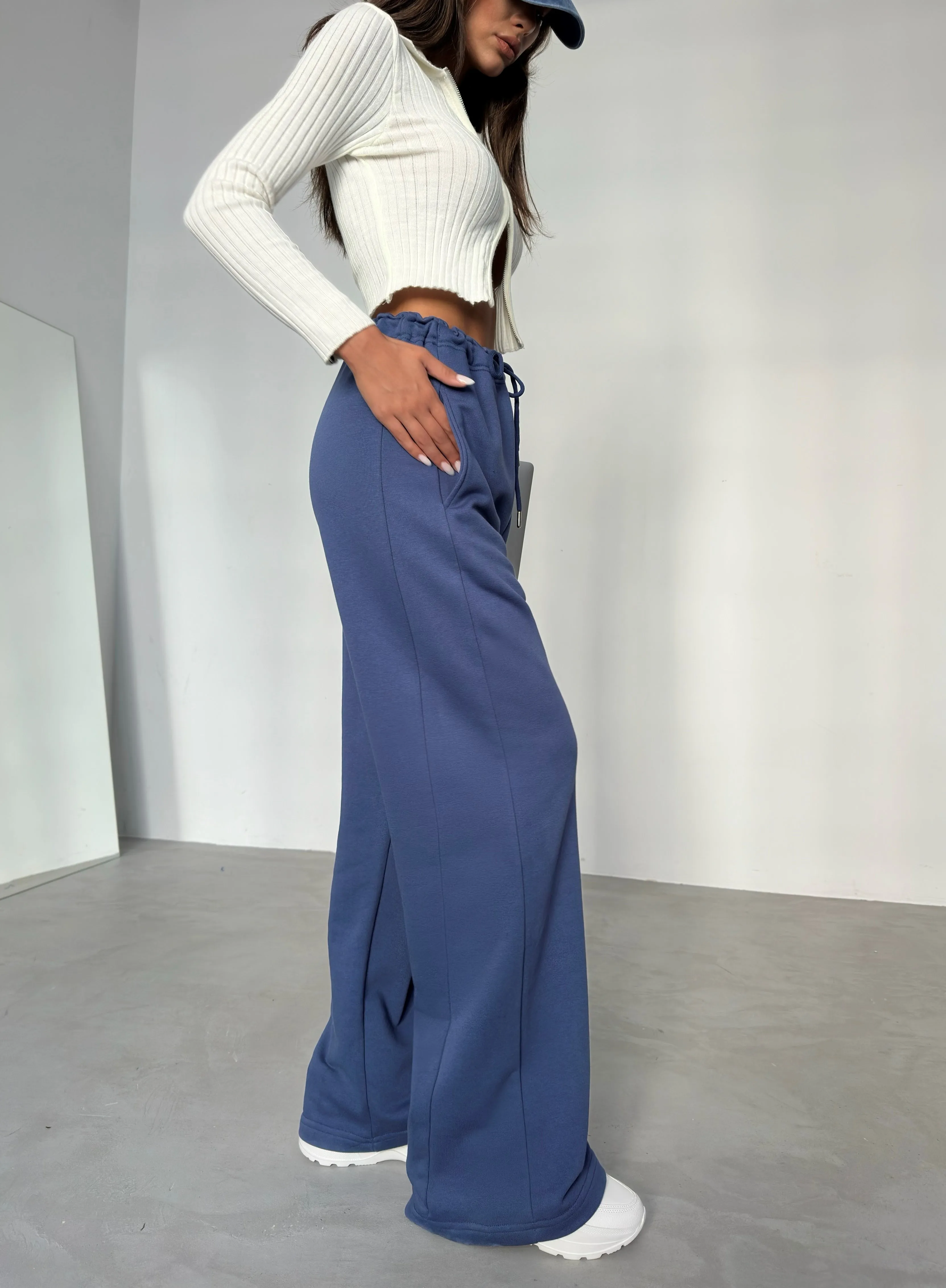 Stitch Detail Wide Leg Sweatpants